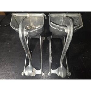 Vintage Wear-Ever Aluminum Fruit Juicer Hand Press Squeezer Set of 2 No 334